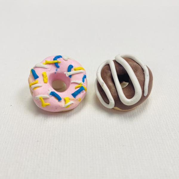 Image for event: Maker Mondays 2 Go: Polymer Clay Magnets