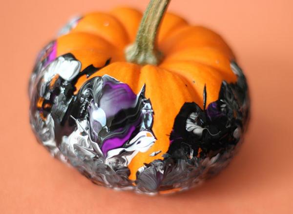 Image for event: PICKUP PROGRAM: Shake It Up Pumpkin Painting